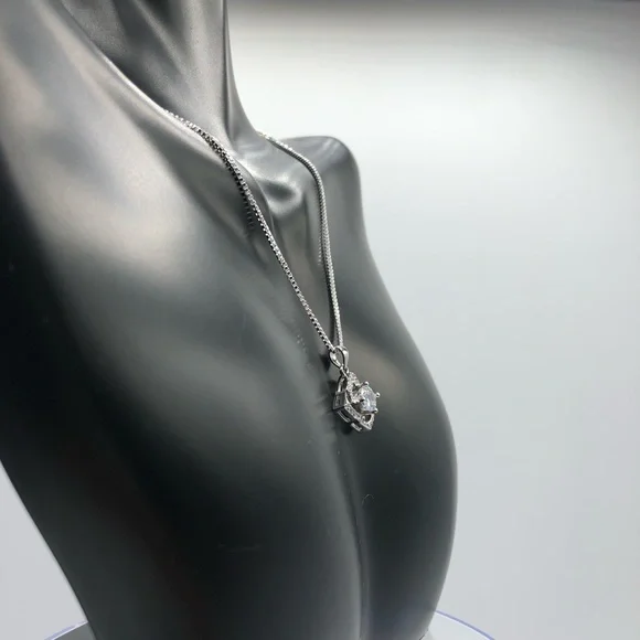 925 Sterling Silver Diamond Boho Fashion Elegant Necklace - Picture 4 of 8